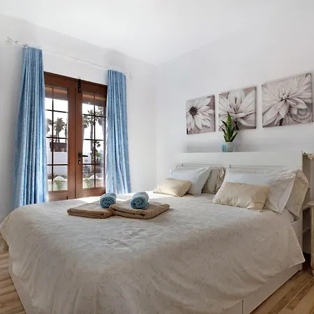 Casa Jardin 普拉亚布兰卡