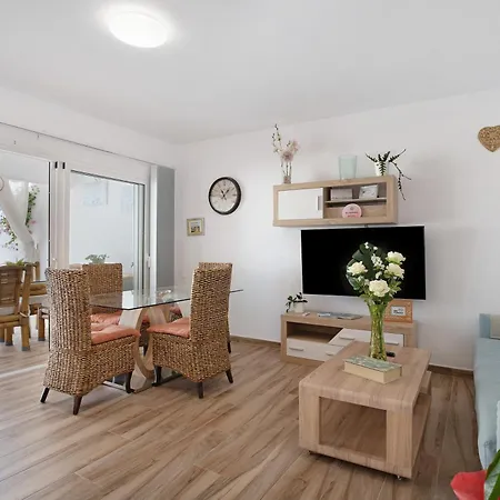Casa Jardin 普拉亚布兰卡