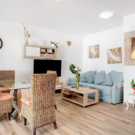 Casa Jardin Будинок відпочинку Плайя-Бланка